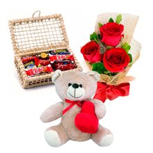 Baú Kit Kat & Cia, Rosas e Urso Apaixonado