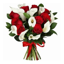 Buque Luxo Rosas e Copos de Leite