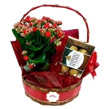 Cesta Kalandiva com Ferrero