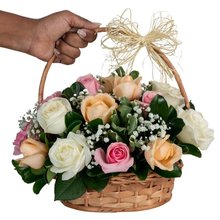 Cesta de Rosas Delicato 