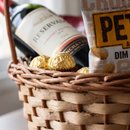 Cesta de Vinho com Petiscos