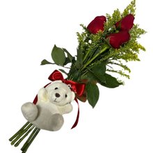 Leque de Três Rosas Vermelhas com Ursinho