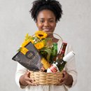 Cesta de Cervejas com Arranjo de Girassol
