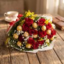 Bouquet 12 Rosas Vermelhas com Bombons Ferrero Rocher