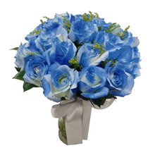 20 Rosas Tingidas de Azul  no Vaso
