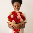 Buquê de Rosas Amor Infinito
