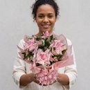 Buquê com Rosas e Astromélias 
