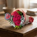 Buquê Romântico com Rosas Vermelhas 
