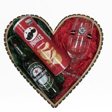 Cesta Coração Corinthians e Petisco