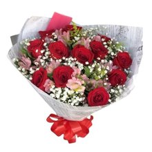 Buquê Com Uma Dúzia de Rosas Colombianas 