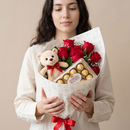 Elegante Buquê De 6 Rosas Com Pelúcia & Ferrero