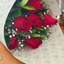 Elegante Buquê De 6 Rosas Com Pelúcia & Ferrero
