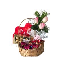 Cesta com Pelúcia e Chocolate 