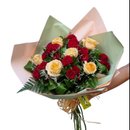 Buquê de 6 Rosas Chá, 6 Mini Rosas Vermelhas