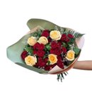Buquê de 6 Rosas Chá, 6 Mini Rosas Vermelhas