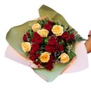 Buquê de 6 Rosas Chá, 6 Mini Rosas Vermelhas