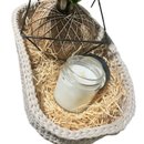 Cesto de Arranjo com Orquídea Denphal e vela Aromática