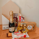 Cesta de Aniversário com Mini Chandon Parabéns