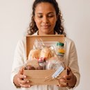 Cesta de Café da Manhã com Doces e Salgados