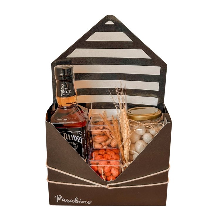 Cesta Whiskey Parabéns Petiscos