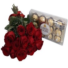 Buque com 12 Rosas Vermelhas e Chocolate