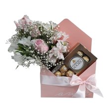 Envelope com Flores e Ferrero Rocher