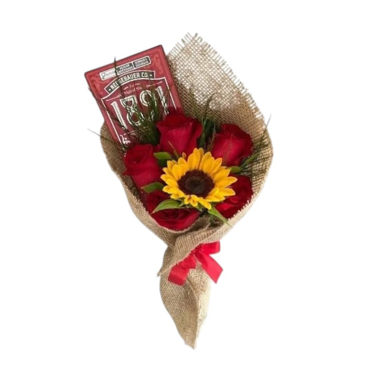 Buquê com Rosas  e Girassol