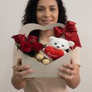 Caixa envelope com urso e rosas