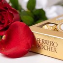 Buquê Romântico com Chocolate Ferrero Rocher