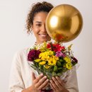 Buquê Floral Sofisticado Mix de Flores Lili com Balão
