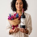 Delicado Mini Buquê de Flores Secas com Vinho 