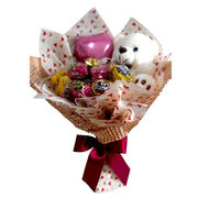 Buquê Encantador de Bombons e Pelúcia