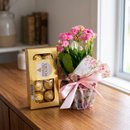 Flor com Ferrero Rocher 