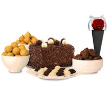 Kit Festa 1 Tradicional Cone Preto De Rosa Encantada