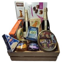 Cesta Ouro Espumante Chandon e Guloseimas