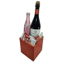 Cesta Frisante Lambrusco , Espumante e Chocolates