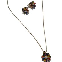 Conjunto Flor Cristal Multicor Dourado