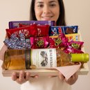 Cesta de Vinho e Chocolate