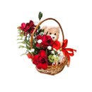 Cesta de Vime Romântica  Com Rosas Chocolates e Urso 