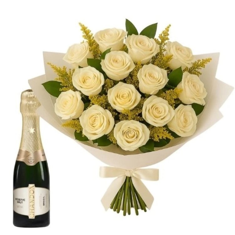 Buquê 15 Rosas Brancas e Chandon