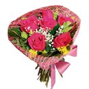 Arranjo Floral Em Formato De Buquê De 6 Rosas