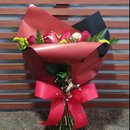 Buquê de Rosas Com Ferrero Rocher