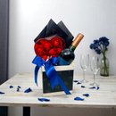 Cesta Dia dos Namorados Azul - Vinho e chocolate