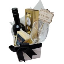 Cesta de Vinho G - Taça e Queijo