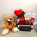 Cesta de Chocolate Com Urso Dia dos Namorados Te Amo
