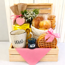 Cesta de Café da Manhã Rosa - Feliz Dia da Avó 
