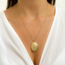 Colar Relicário Oval Banhado a Ouro 18K