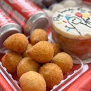 Festa na Caixa Happy Birthday Bolo Bento Cake