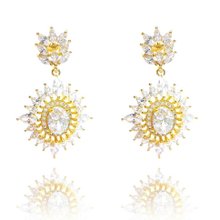 Brinco Shine Festa Cristal Translúcido.