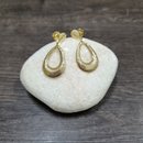  Brinco Gota Vazada Ouro Amarelo 18K Brinco Gota 